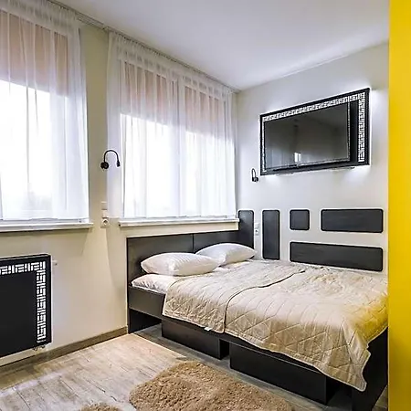 Pokoje4you 4*